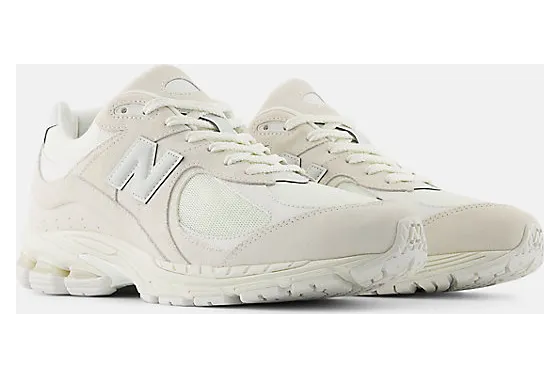 new-balance-2002r U2002RWH
