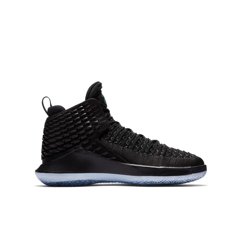Jordan Air  XXXII Black Cat (GS) Black/Multi-Color-Metallic Silver (AA1254-003)