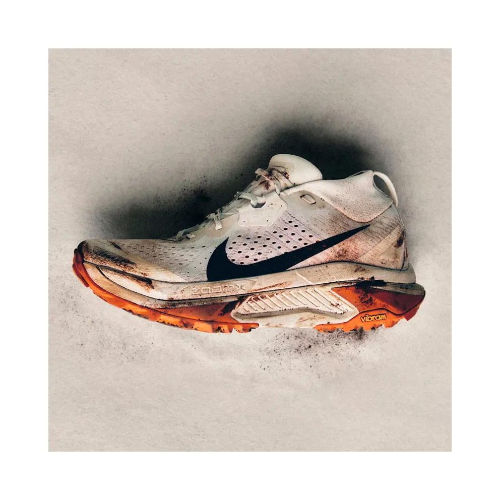 Nike ACG Zegama White Crimson (HV8113-103)