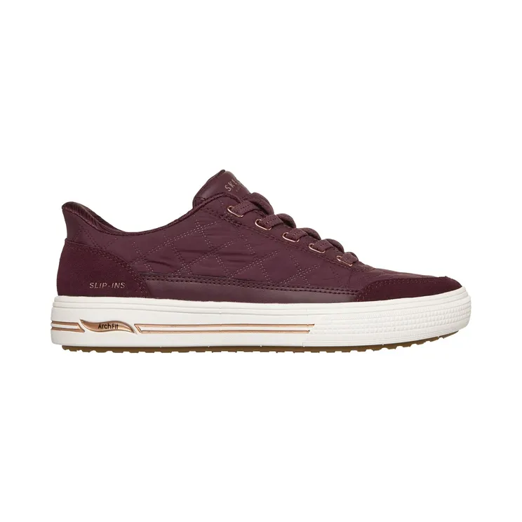 Skechers Slip-ins: Arch Fit Arcade – Cozy Fit Cuddle Steps Wijn