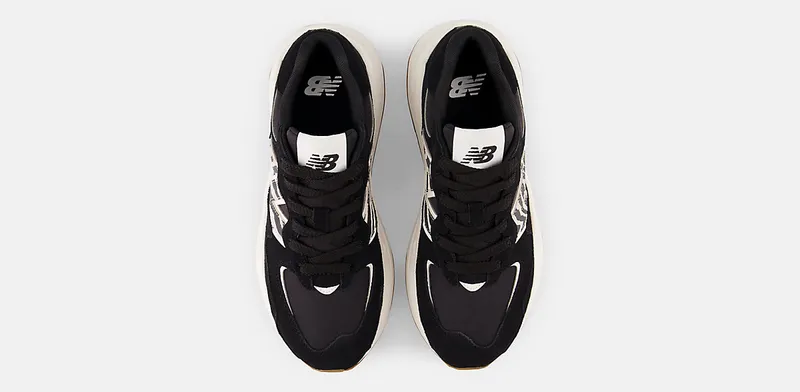 New Balance (W) 57/40 ‘Black Zebra’ (W5740APA)