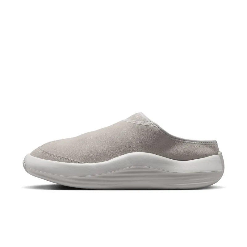Jordan Future Mule – “Light Iron Ore / Legend Medium Brown / Swan” (HV5073-003)