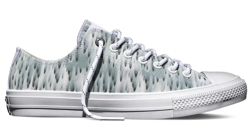 Converse Chuck Taylor All Star II Ox Futura Skyfall