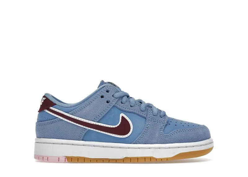 Nike SB Dunk Low Philadelphia Phillies (DN3675-400)