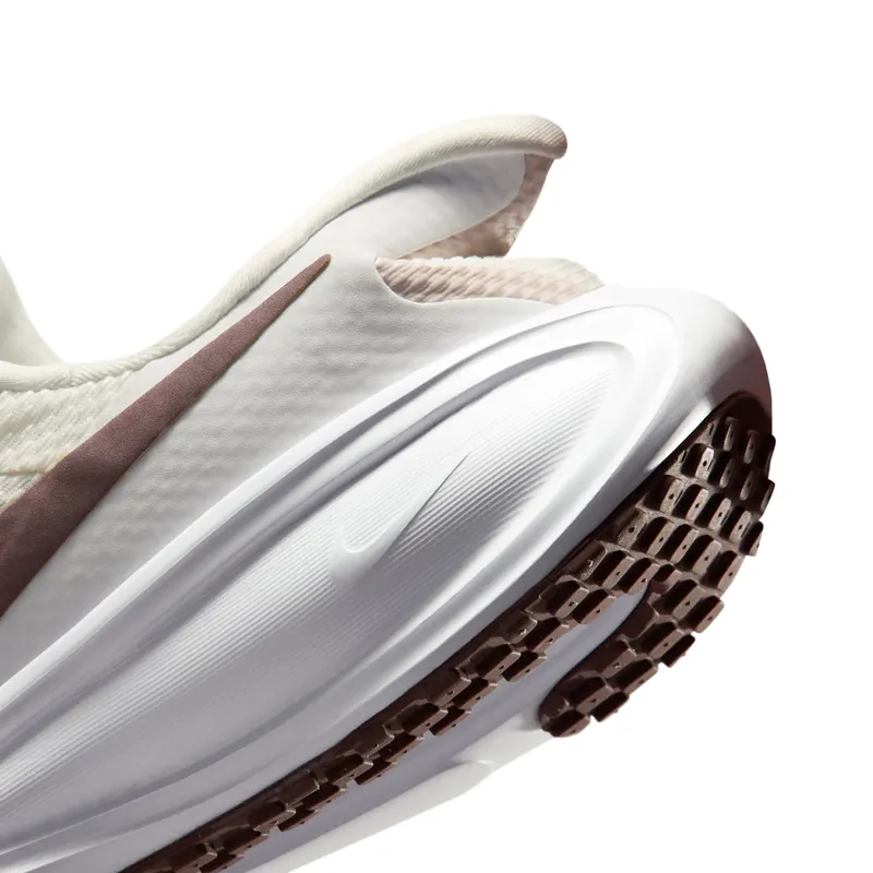 nike-revolution HQ2415-002