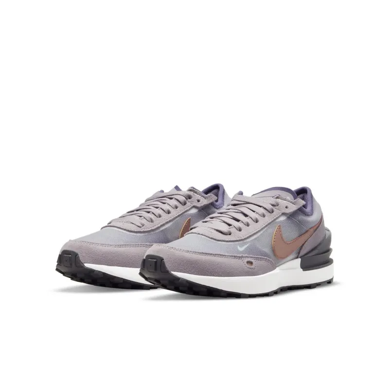 Nike Waffle One Older Kids’ White (DC0481-102)