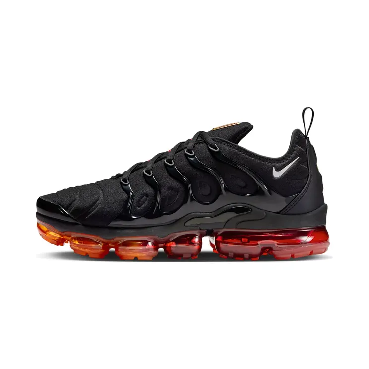 Nike Air VaporMax Plus “Black / Magma Orange / University Red / Light Smoke Grey” (CV1645-001)