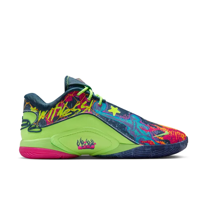 Nike LeBron 22 “Bryce’s World” (HV8451-400)