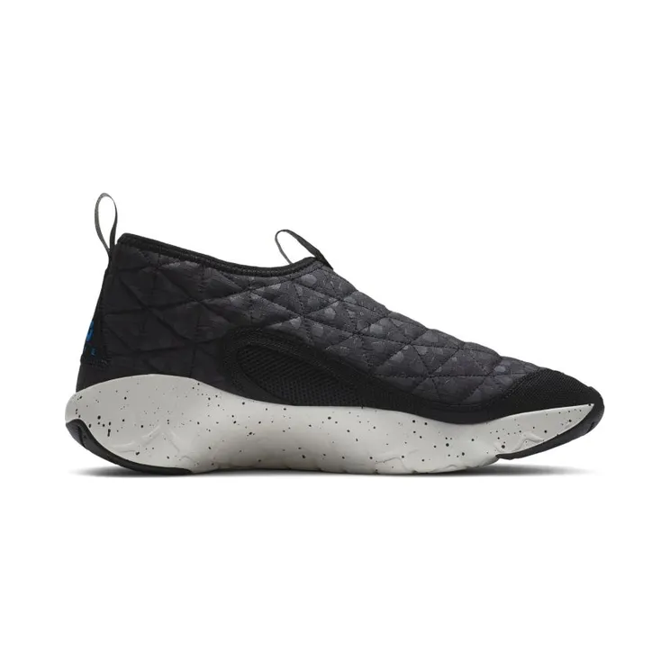 nike-acg DD1910-001
