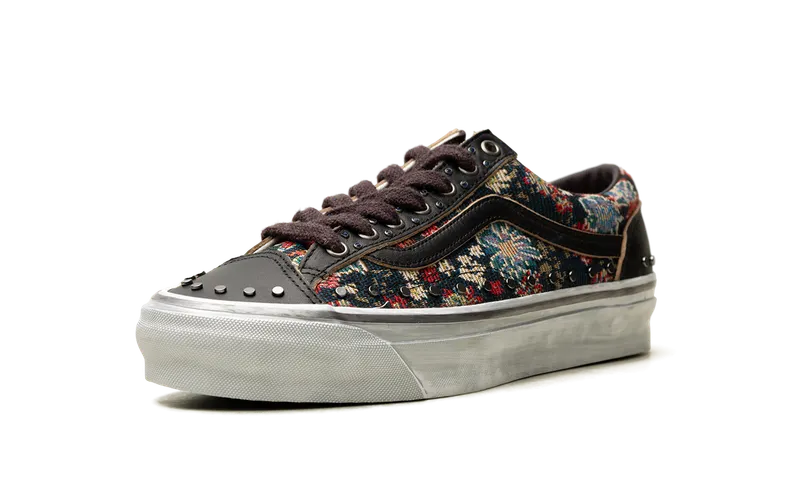 Vans OTW Old Skool 36 Vibram “Floral Rivets Black” (VN000D2GBLA)