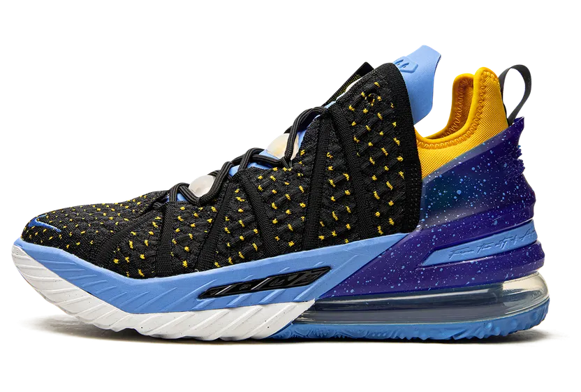 LeBron 18 Zwart (CQ9283-006)