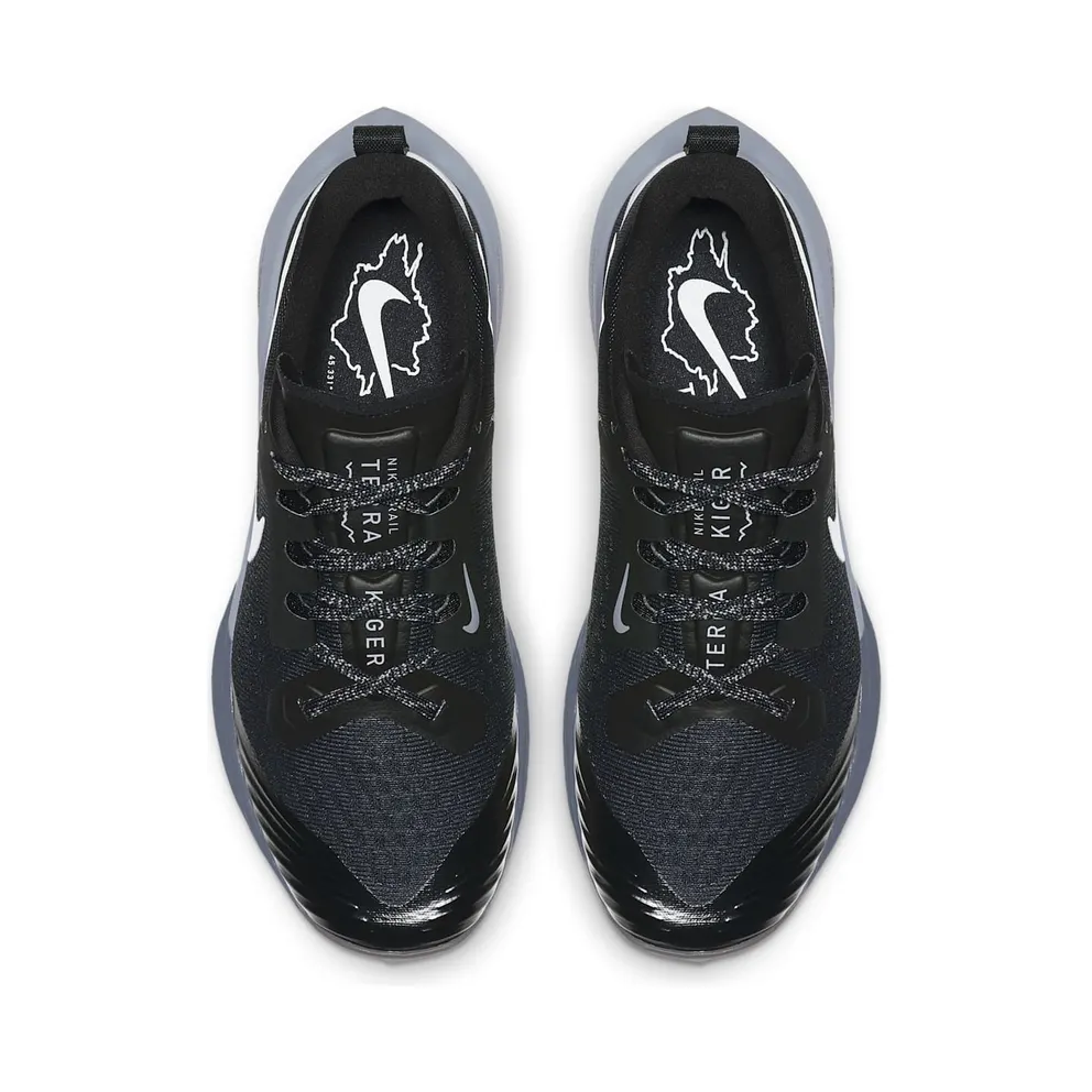 Nike Air Zoom Terra Kiger 5 “Black / Gunsmoke / Wolf Grey / Barely Grey” (AQ2220-001)