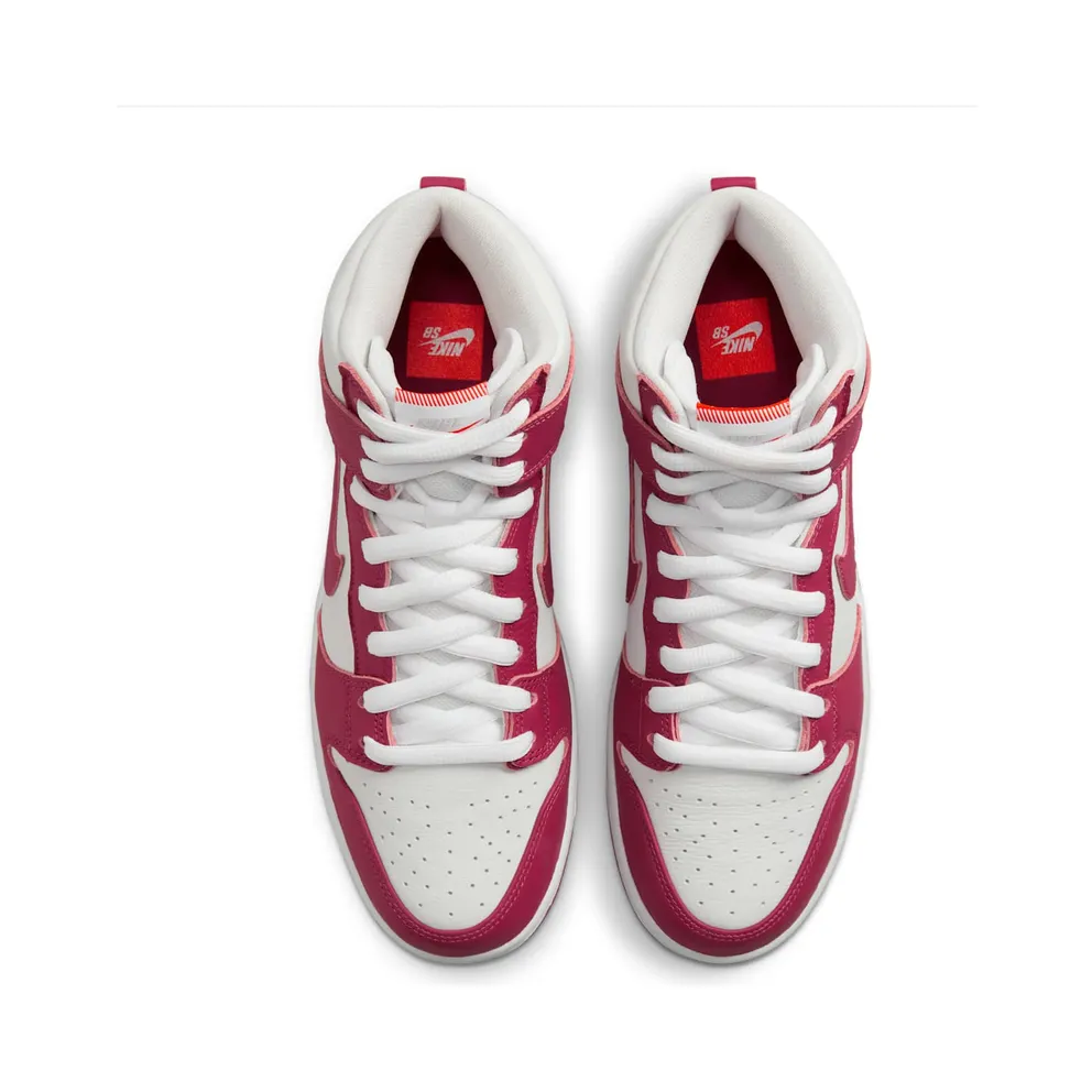 Nike SB Dunk High “Sweet Beet” (DQ4485-600)