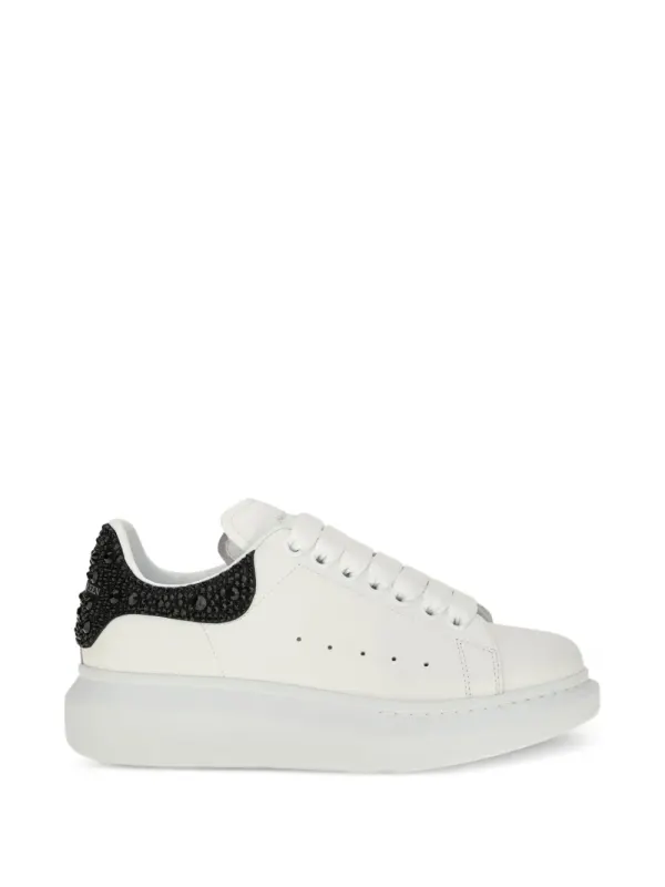 Alexander McQueen Oversized white and jet black sneakers – White (666407WIAK2)