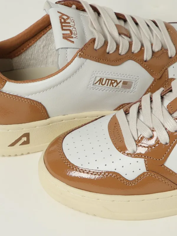 Autry Brown (AULWRT02)