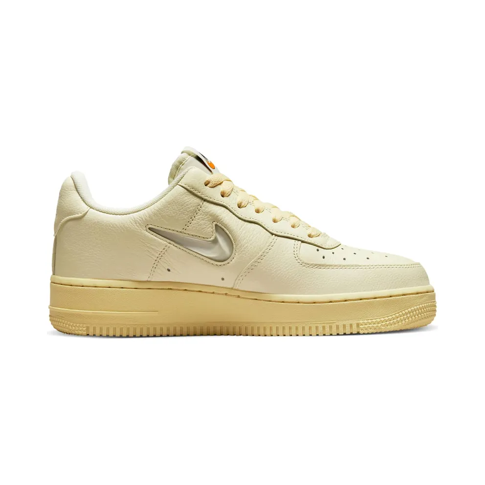 Nike Air Force 1 ’07 LX White (DO9456-100)