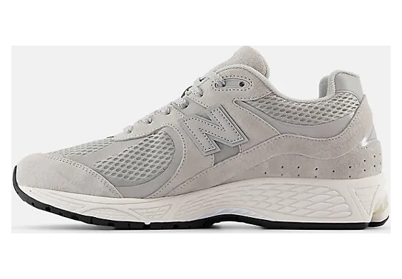 new-balance-2002r M2002WD