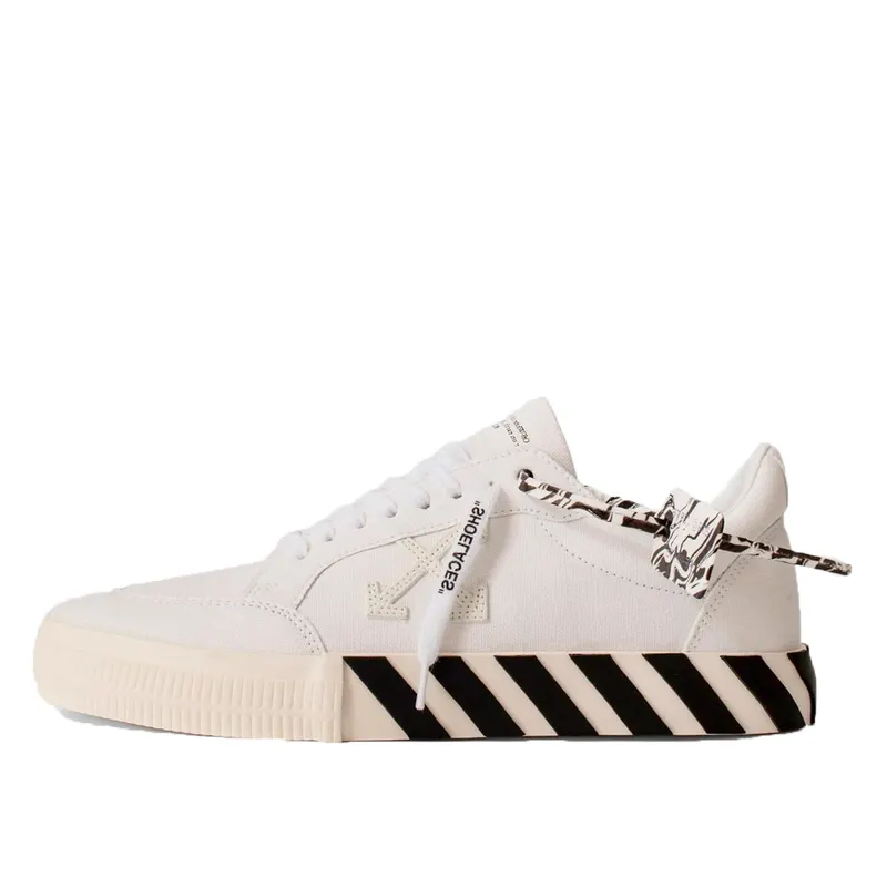 Off-White Vulc Low ‘White’ White (OMIA085E20FAB0010101)