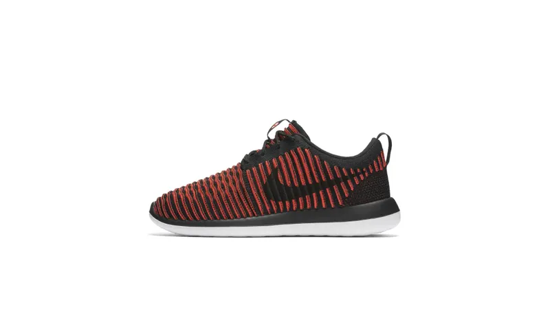 Nike Roshe Two Flyknit Black/Black Black/Black (844833-006)