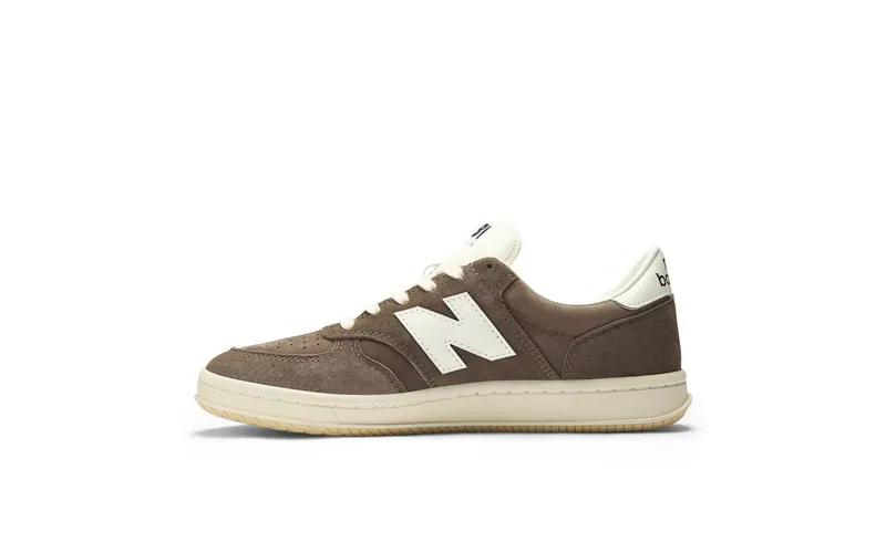 NEW BALANCE T500 “CORTADO / SEA SALT” (M5002YR)