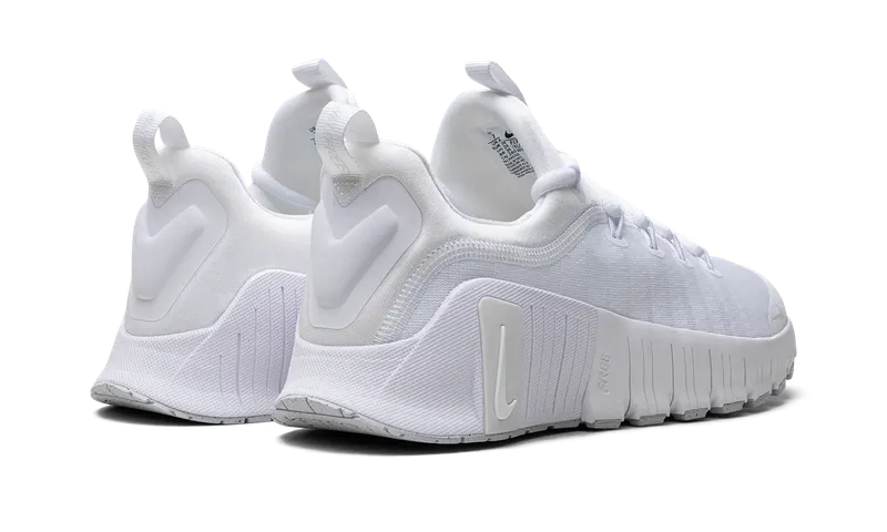 Nike Free Metcon 6 “Platinum Tint” (FJ7126-101)