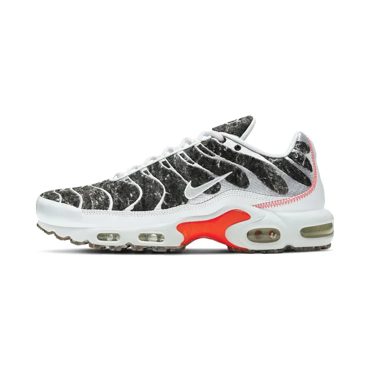 Nike Air Max Plus Essential Crater “White / Bright Crimson / Photon Dust” (DA9326-100)
