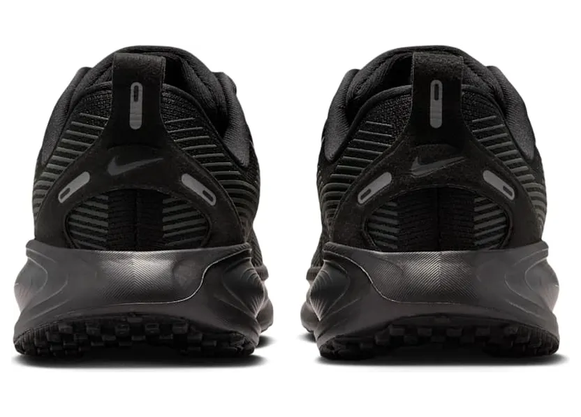 nike-vomero-18 HQ2157-010