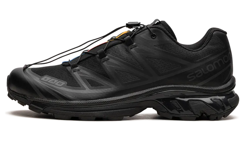 Salomon S/Lab XT-6 Adv “Triple Black”: stealth-mode aan