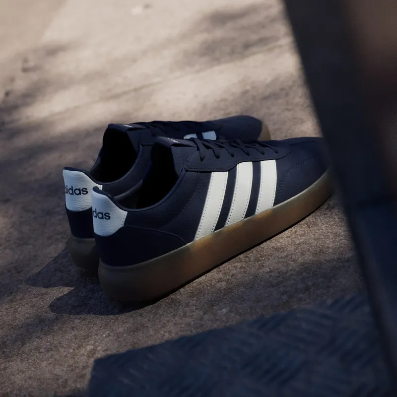 Adidas BARREDA DECODE Shoes Night Indigo / Off White / Gum (KK4718)