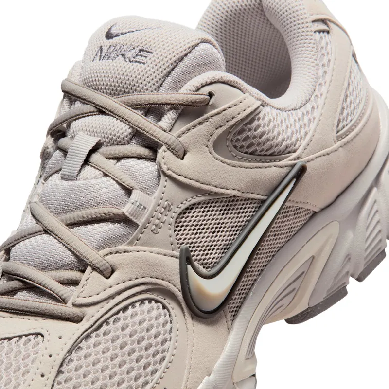 Nike V5 RNR “Moon Particle Light Brown” (II6292-201)