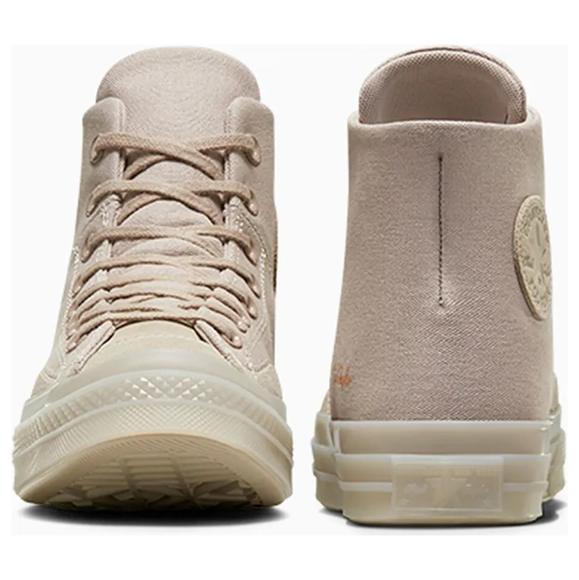 converse-chuck-taylor-all-star A04583C