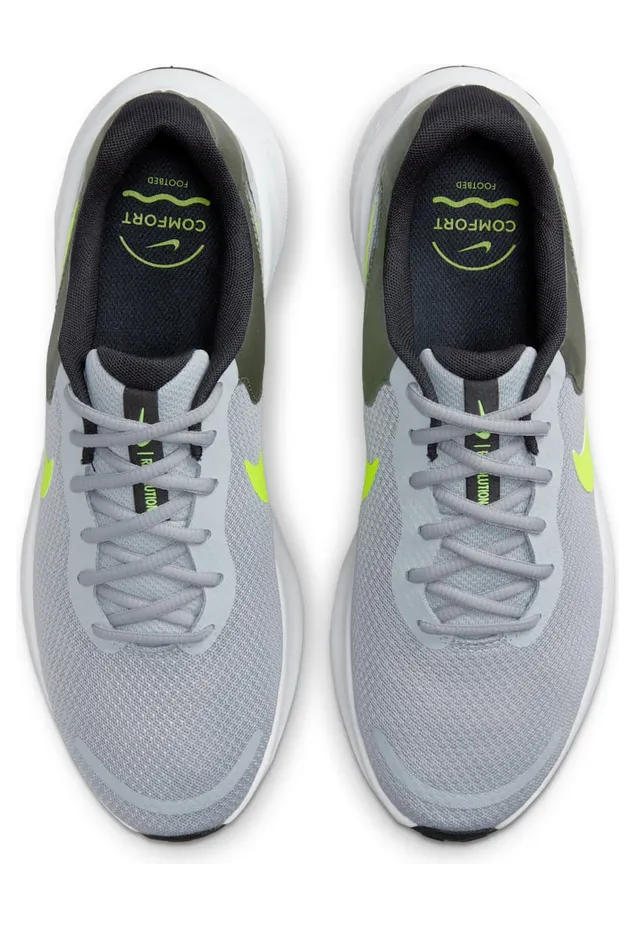 nike-revolution FB2207-002