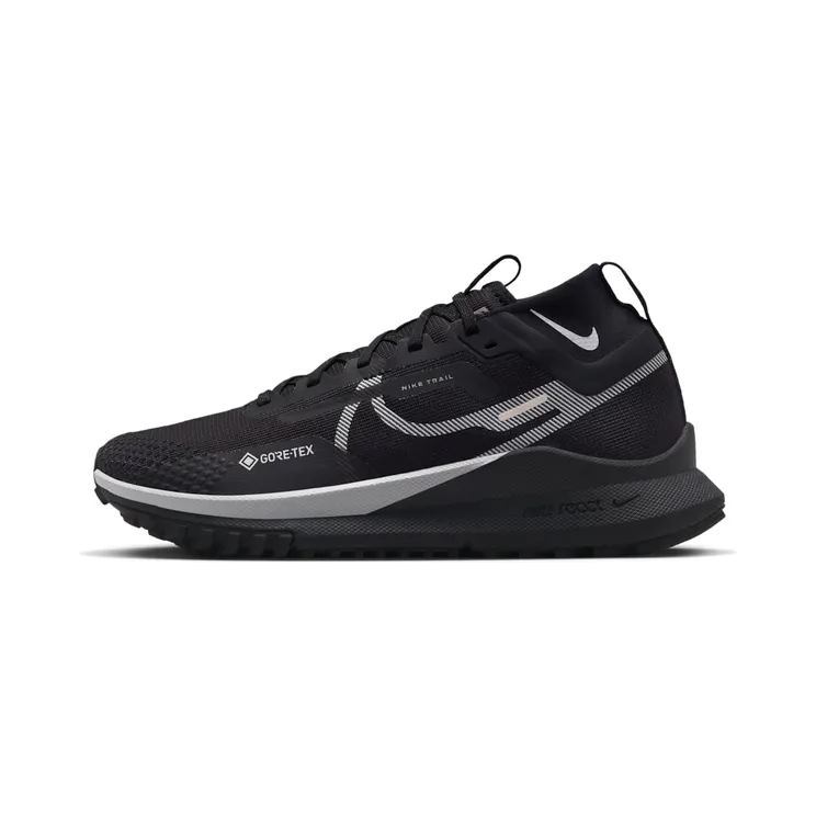 Nike React Pegasus Trail 4 Gore-Tex Waterdichte “Black / Reflect Silver / Wolf Grey” (DJ7929-001)