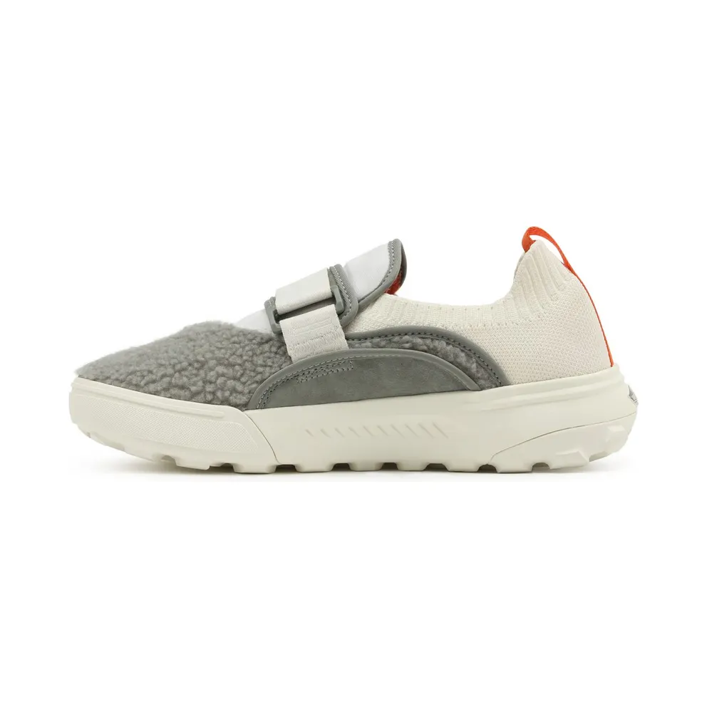 Vans Vans X Napapijri Coast Zip Comfycush Shoenen Green (VN0A5JMD8S8)