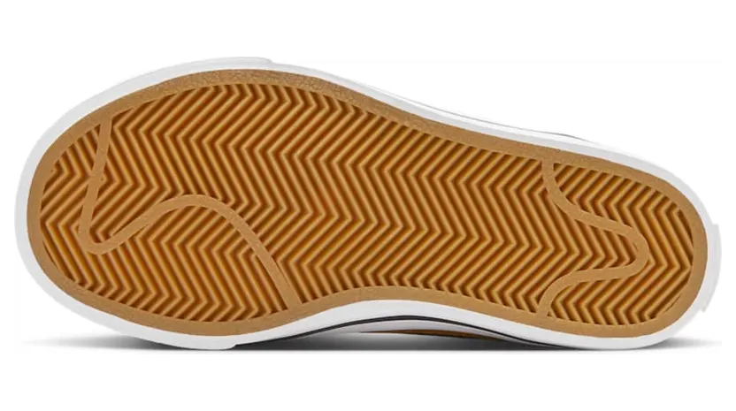 nikecourt DA5381-102