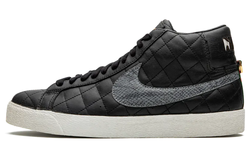 Nike SB Blazer Supreme Black (2006)