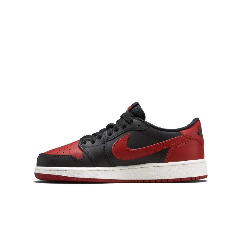 Jordan 1 Retro Low Bred 2015 (GS) Black/Varsity Red-Sail (709999-001)