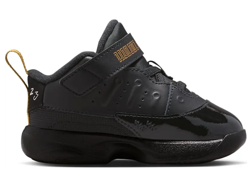 air-jordan-max-aura HQ2088-007