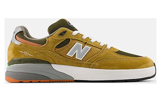 New Balance Numeric 933 NM933MNO