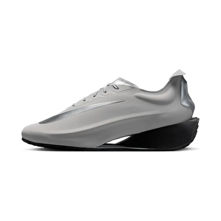 Nike First Sight Noir “Flat Silver / Black / Metallic Silver” (HQ2409-005)