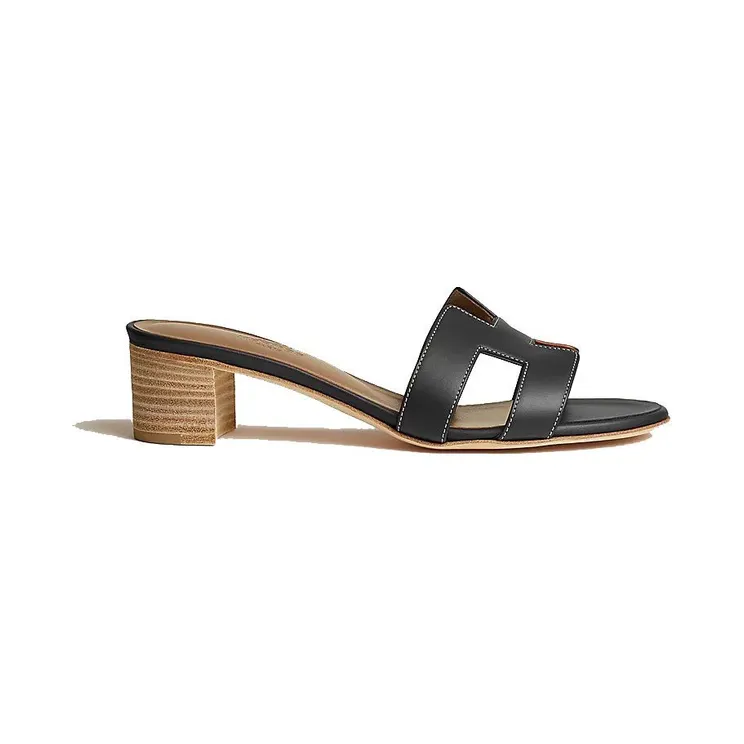 Hermes Oasis Noir Calfskin (H071002Z)
