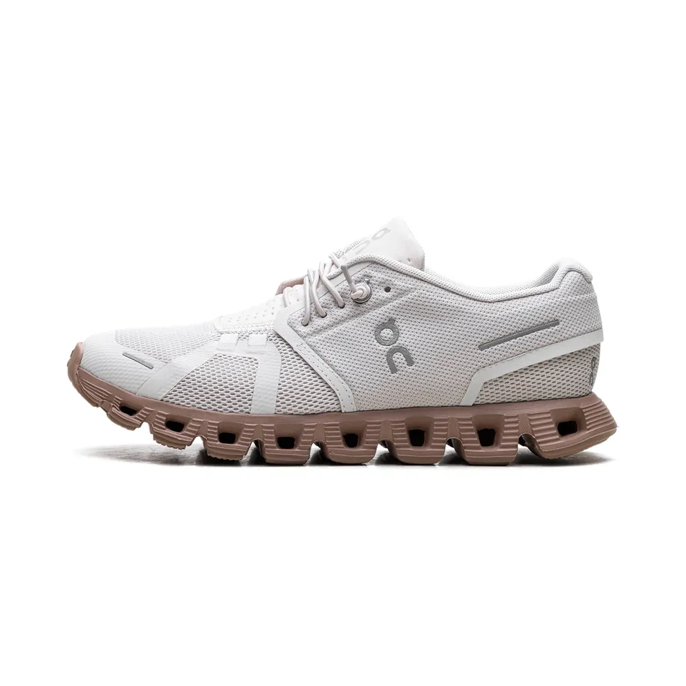 On Running On Cloud 5 “Sand Rosebrown” (59.97767)