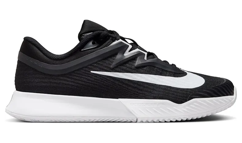 nikecourt HQ6030-001