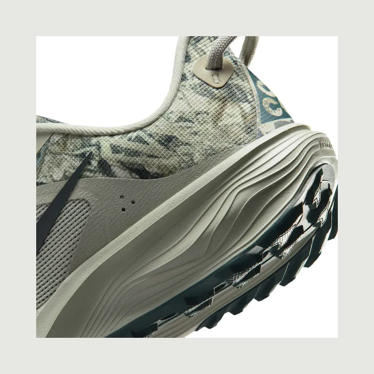 nike-air-pegasus HV8121-301