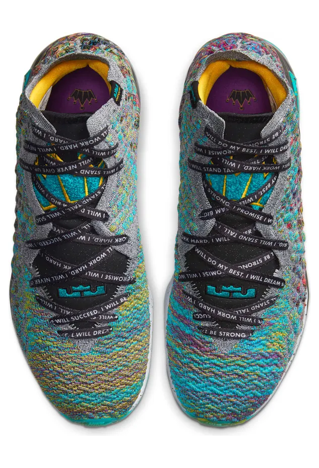 nike-lebron-17 CD5052-300