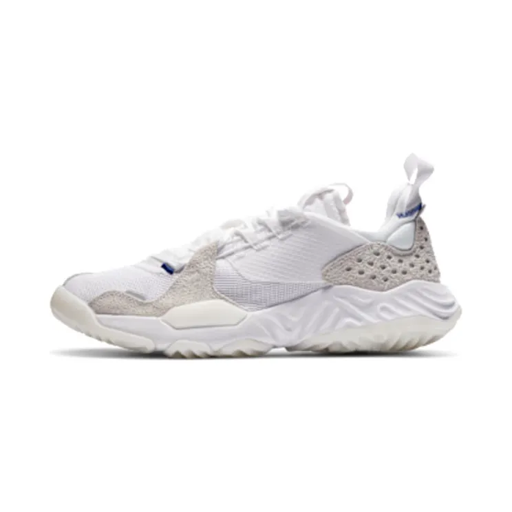 Jordan Delta ‘White Vast Grey’ “White / Deep Royal / Track Red / Vast Grey” (CD6109-101)
