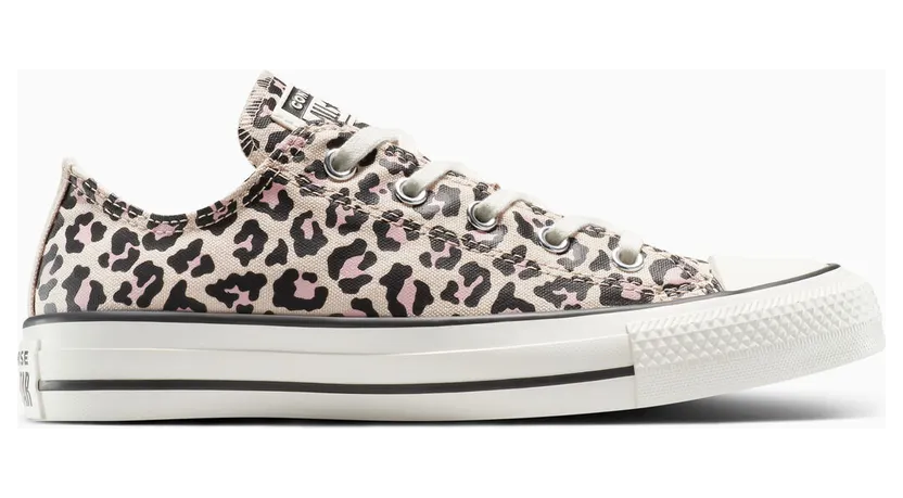 converse-chuck-taylor-all-star A15814C