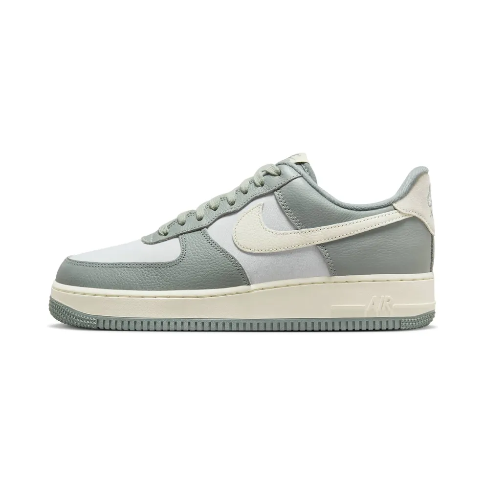 Nike Air Force 1 Low LX “Mica Green” (DV7186-300)