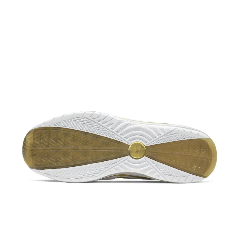 Nike LeBron 7 China Moon (2020) White/White-Metallic Gold (CU5646-100)