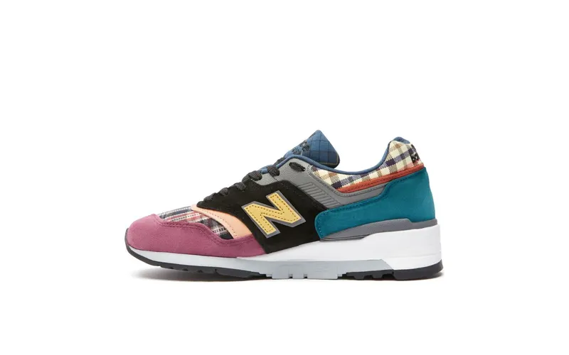 New Balance 997 MiUSA Plaid Pack Burgundy Black (M997DJ)